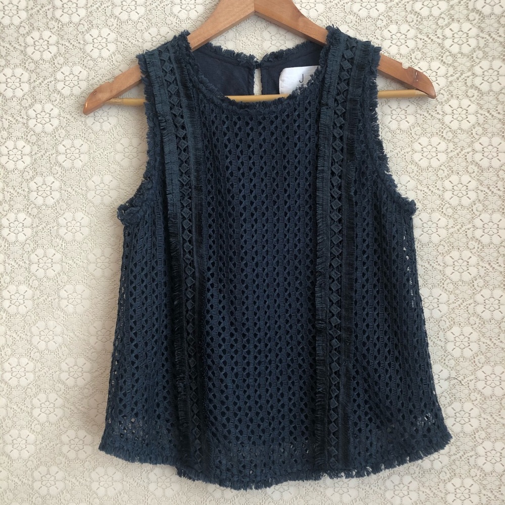 J. BY J.O.A. | Sleeveless Boho Fringe Top | Small
